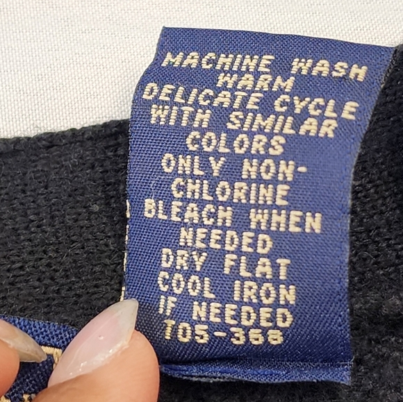 Laura Scott Upcycle Black Knit Lg Cardigan W/ Flower, Size LG - Picture 9 of 9